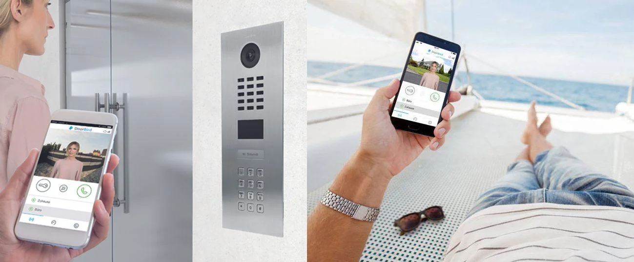 Een IP video deurbel camera maakt gebruik van het ‘Internet Protocol’, dit is een netwerkprotocol waarmee computers, tablets en mobiele telefoons op een netwerk met elkaar kunnen communiceren, zoals op het internet.  De IP video deurbellen brengen veiligh